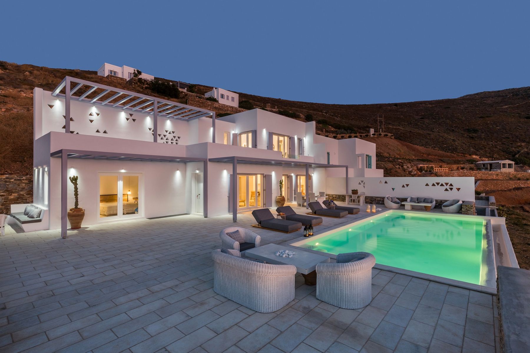 Ember villa photo.